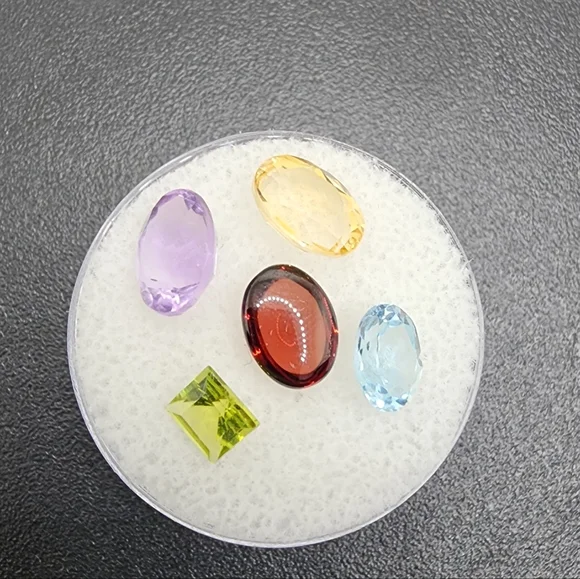 Gemstone Base Lot #3 - Picture 5 of 9